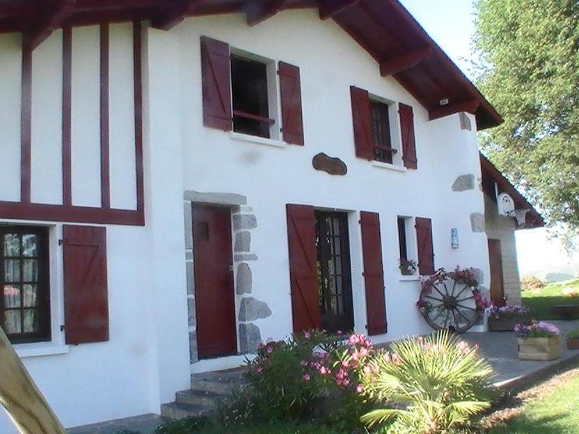 Appartement Au Coeur Du Pays Basque : Vue Superbe Saint-Esteben Экстерьер фото